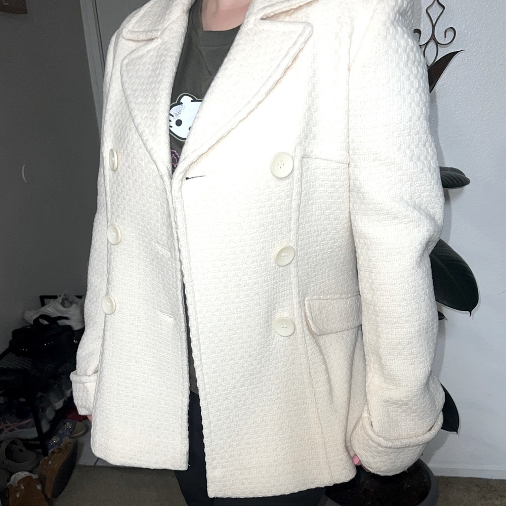 DOUBLE BREASTED COAT